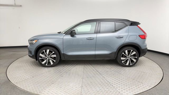 Used 2021 Volvo XC40 P8 Recharge w/ Advanced Package image 5
