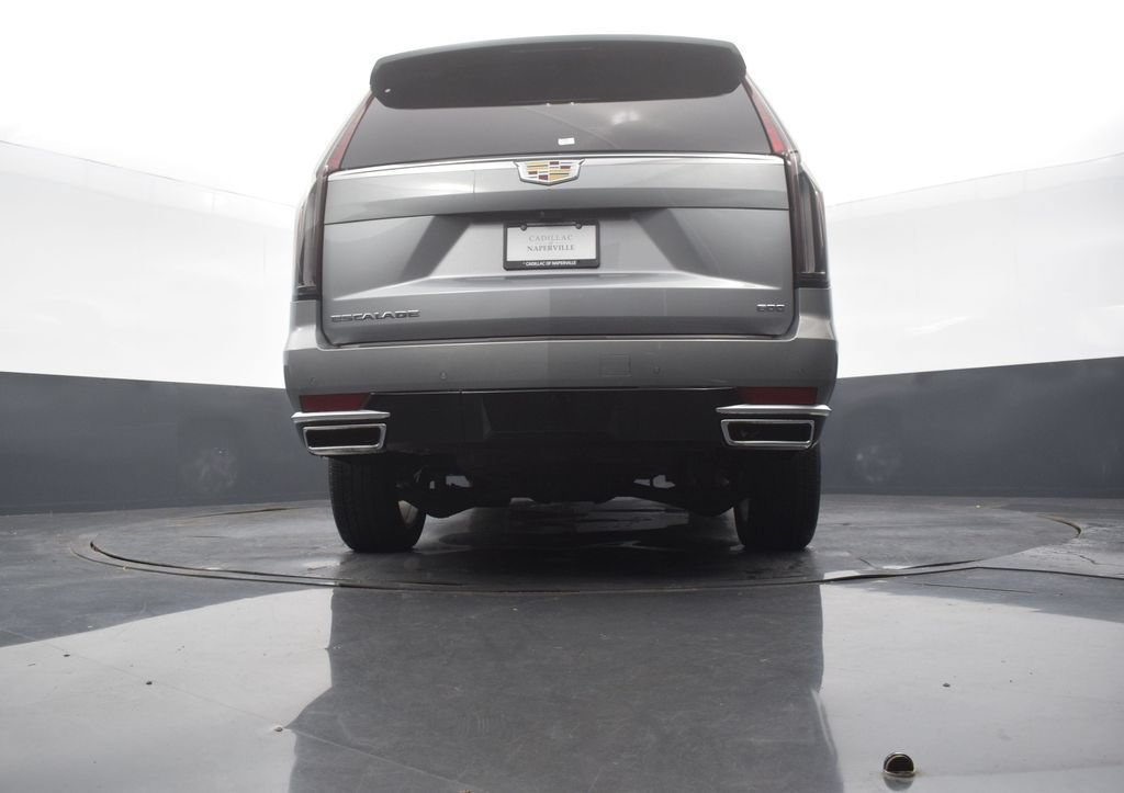 Certified 2024 Cadillac Escalade ESV Premium Luxury AWD/4WD image 56