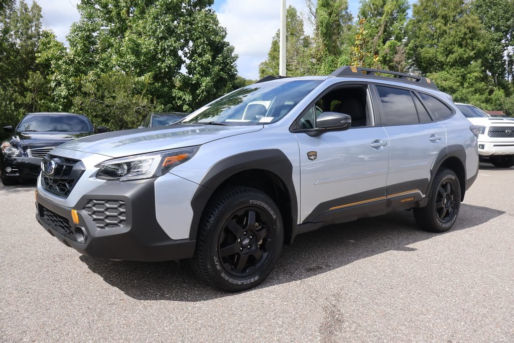 Used 2024 Subaru Outback Wilderness w/ Wilderness Package AWD/4WD image 4
