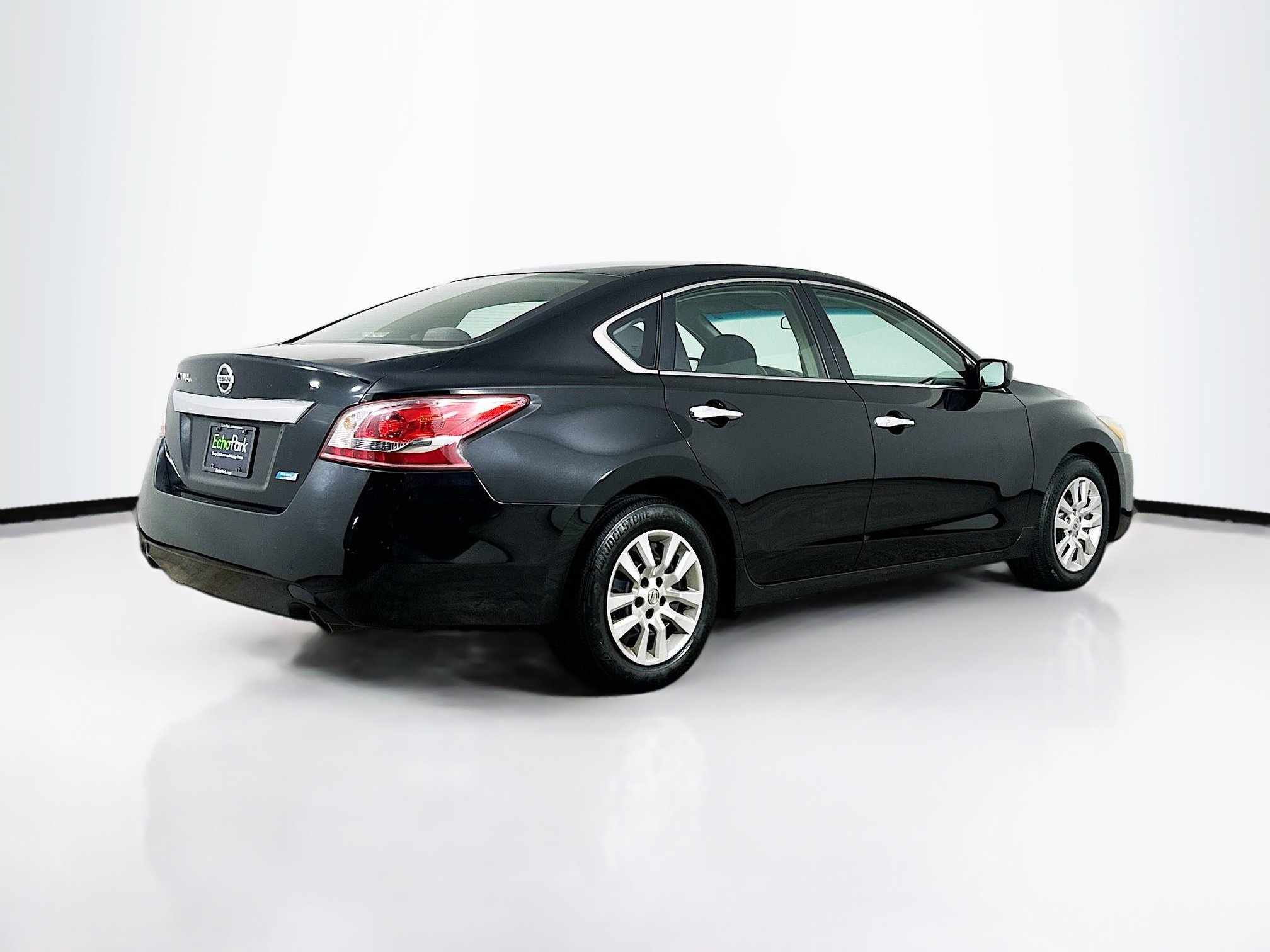 Used 2013 Nissan Altima 2.5 S FWD image 9