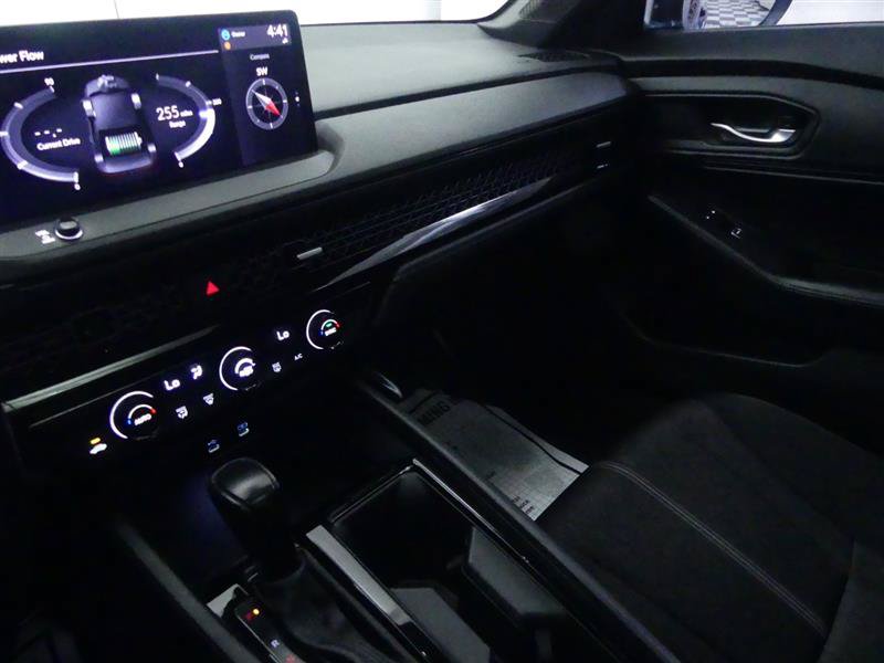 Used 2024 Honda Accord Sport image 15