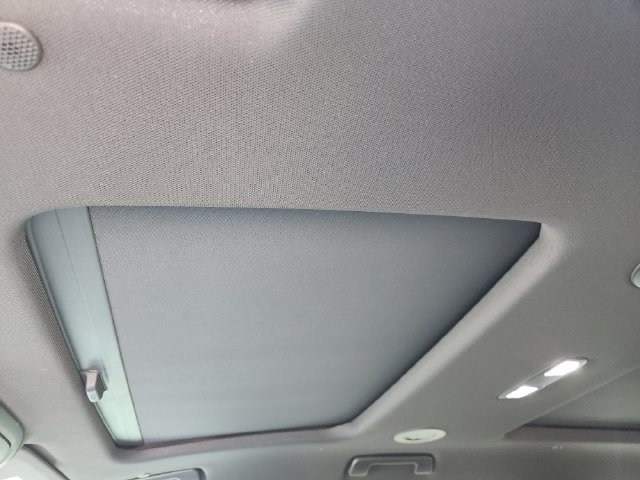 Used 2024 Buick Enclave Essence w/ Experience Buick Package FWD image 25