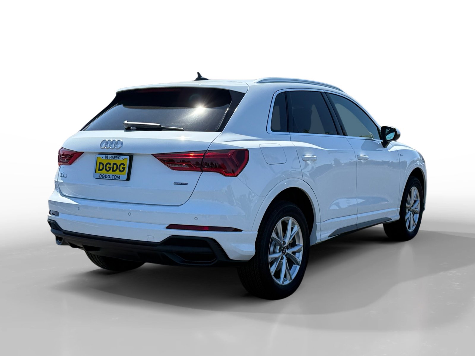 New 2025 Audi Q3 2.0T Premium image 5