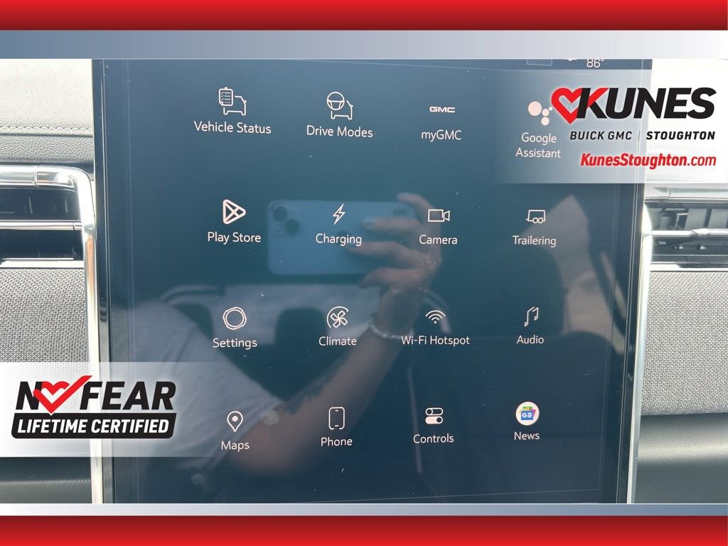 New 2026 GMC Sierra EV Elevation w/ Premium Package AWD/4WD image 32
