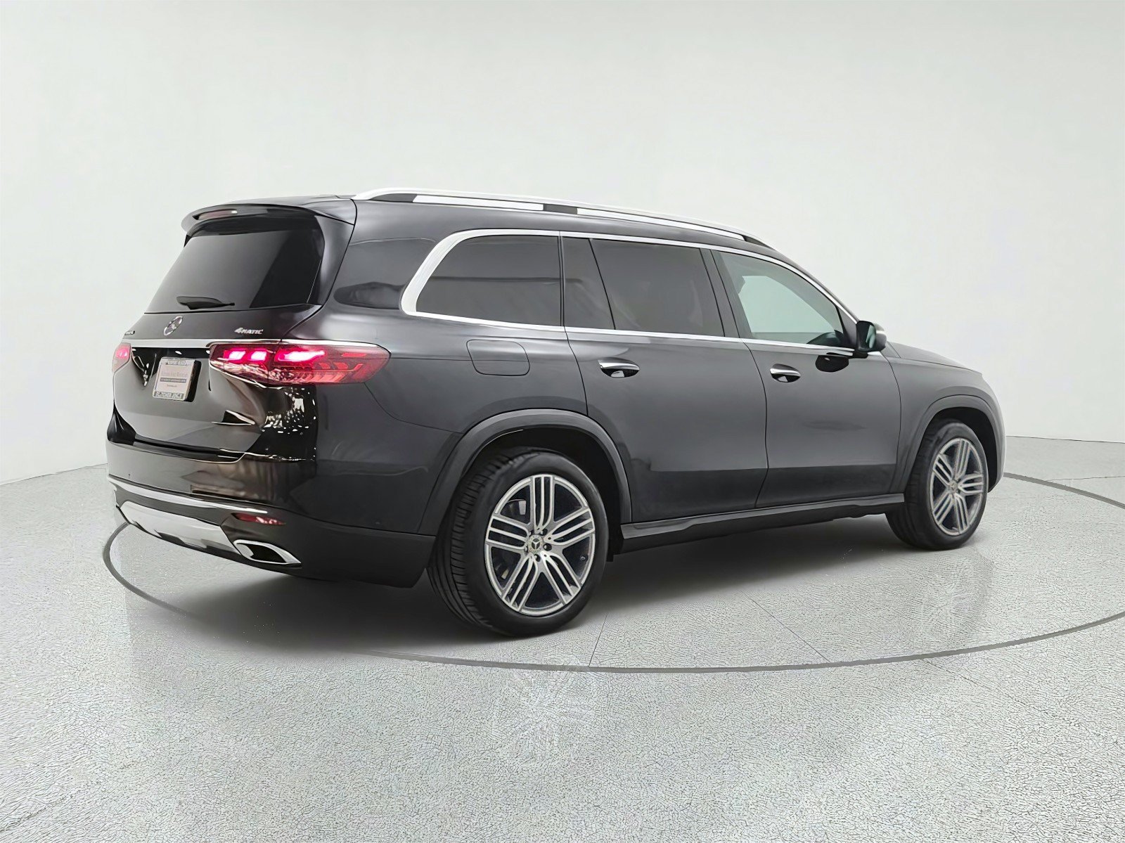 Certified 2026 Mercedes-Benz GLS 450 4MATIC image 5