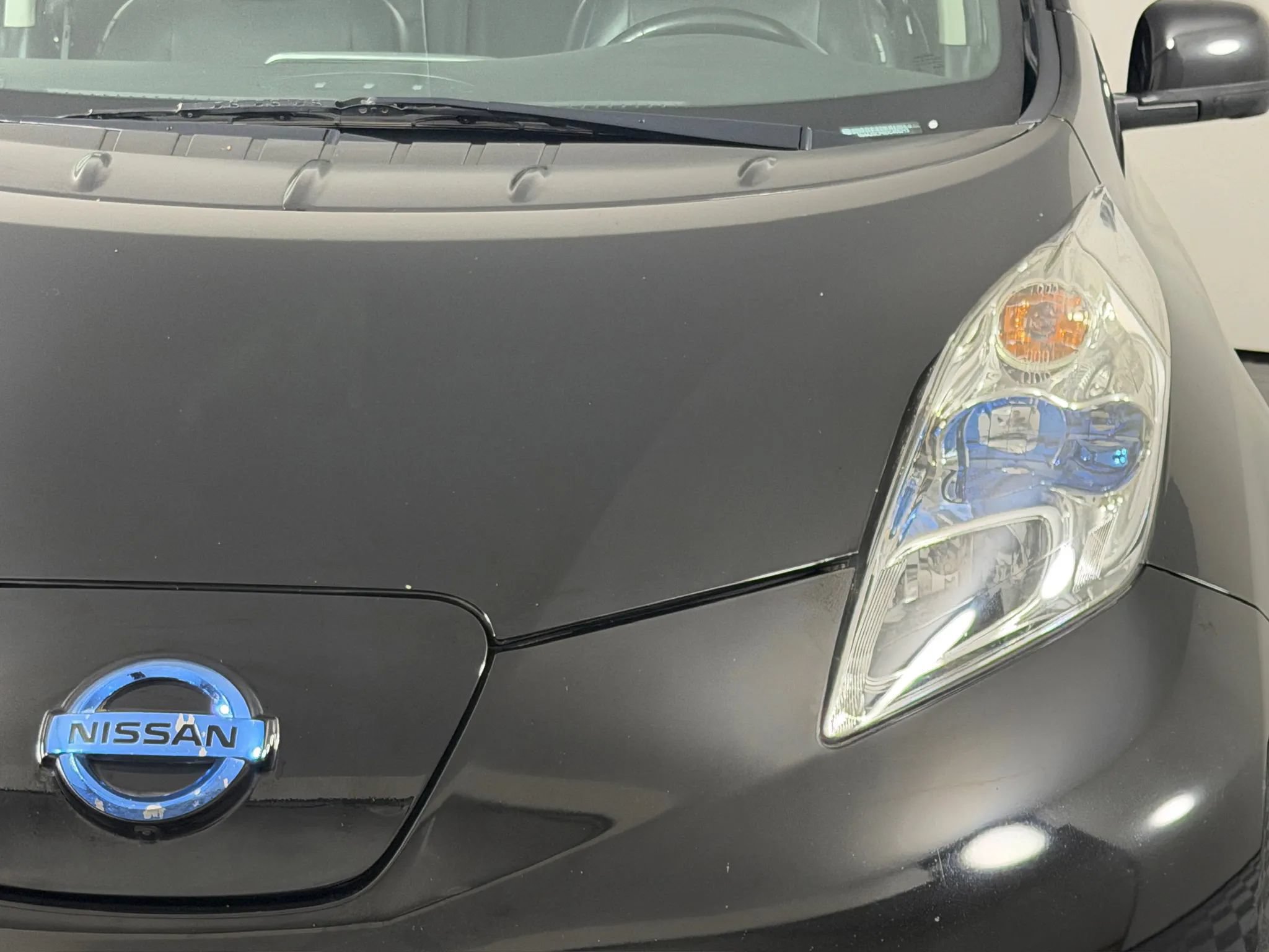 Used 2013 Nissan Leaf SL w/ Premium Pkg FWD image 5