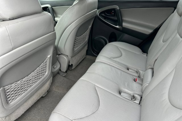 Used 2009 Toyota RAV4 Limited FWD image 14