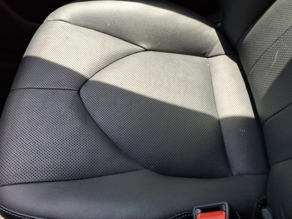Used 2024 Toyota Grand Highlander AWD image 25