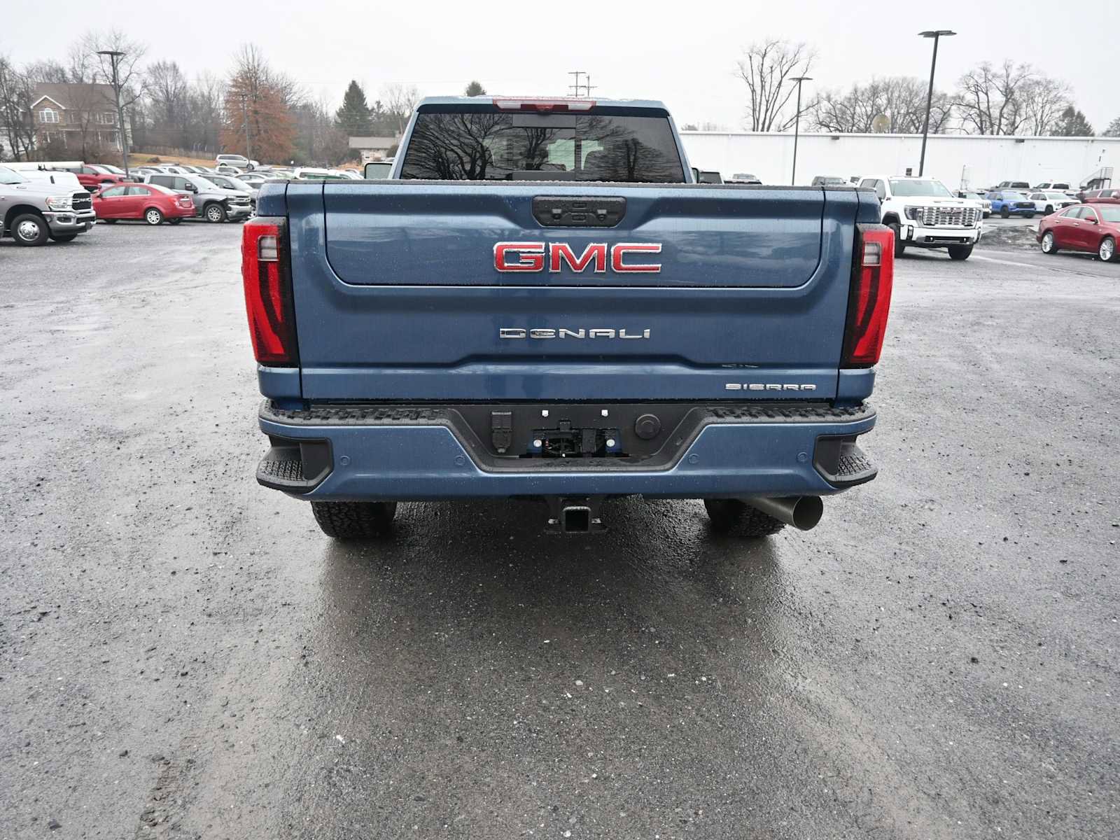 New 2026 GMC Sierra 3500 Denali w/ Denali Reserve Package image 4