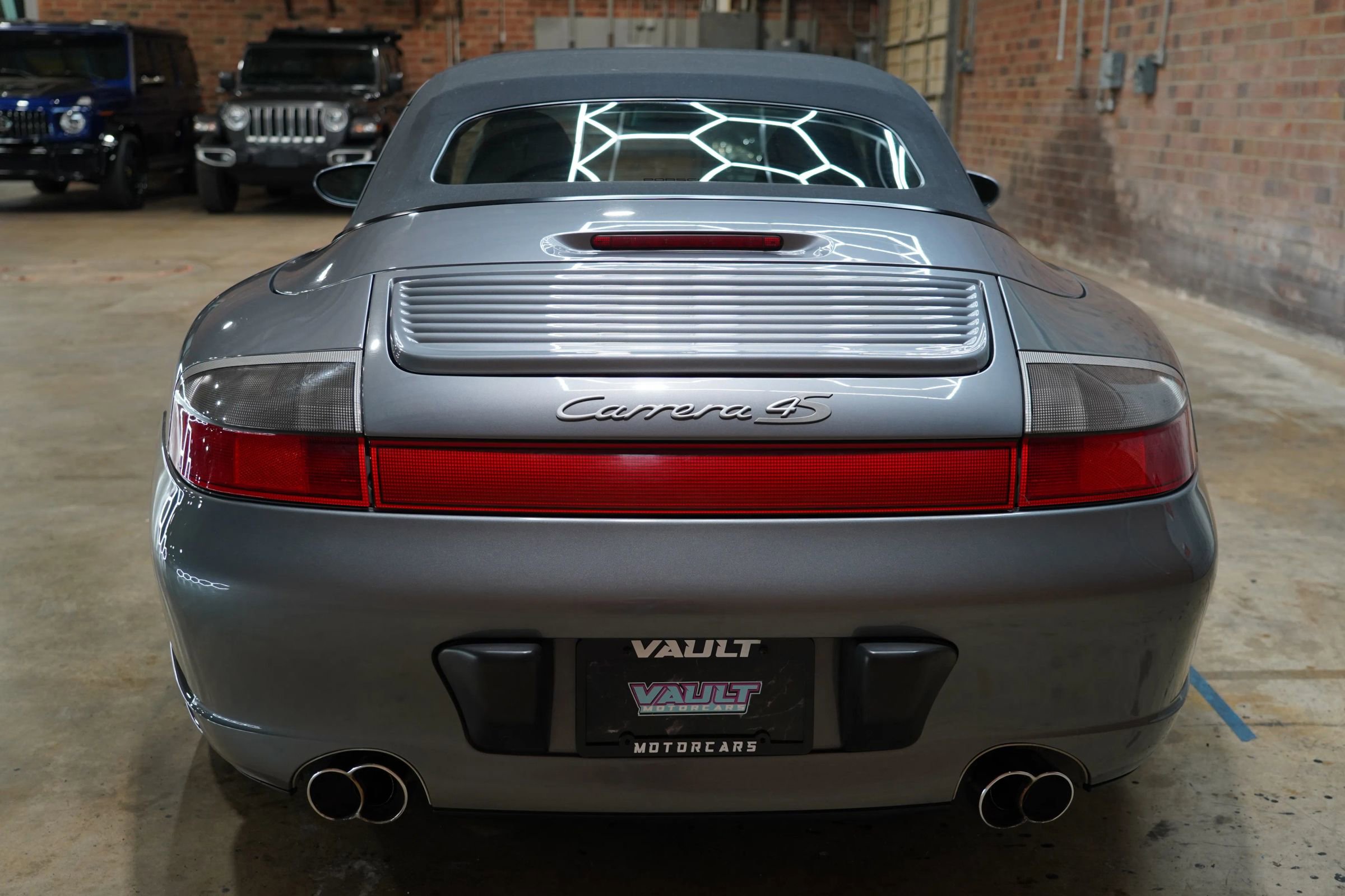 Used 2005 Porsche 911 Carrera 4S image 17