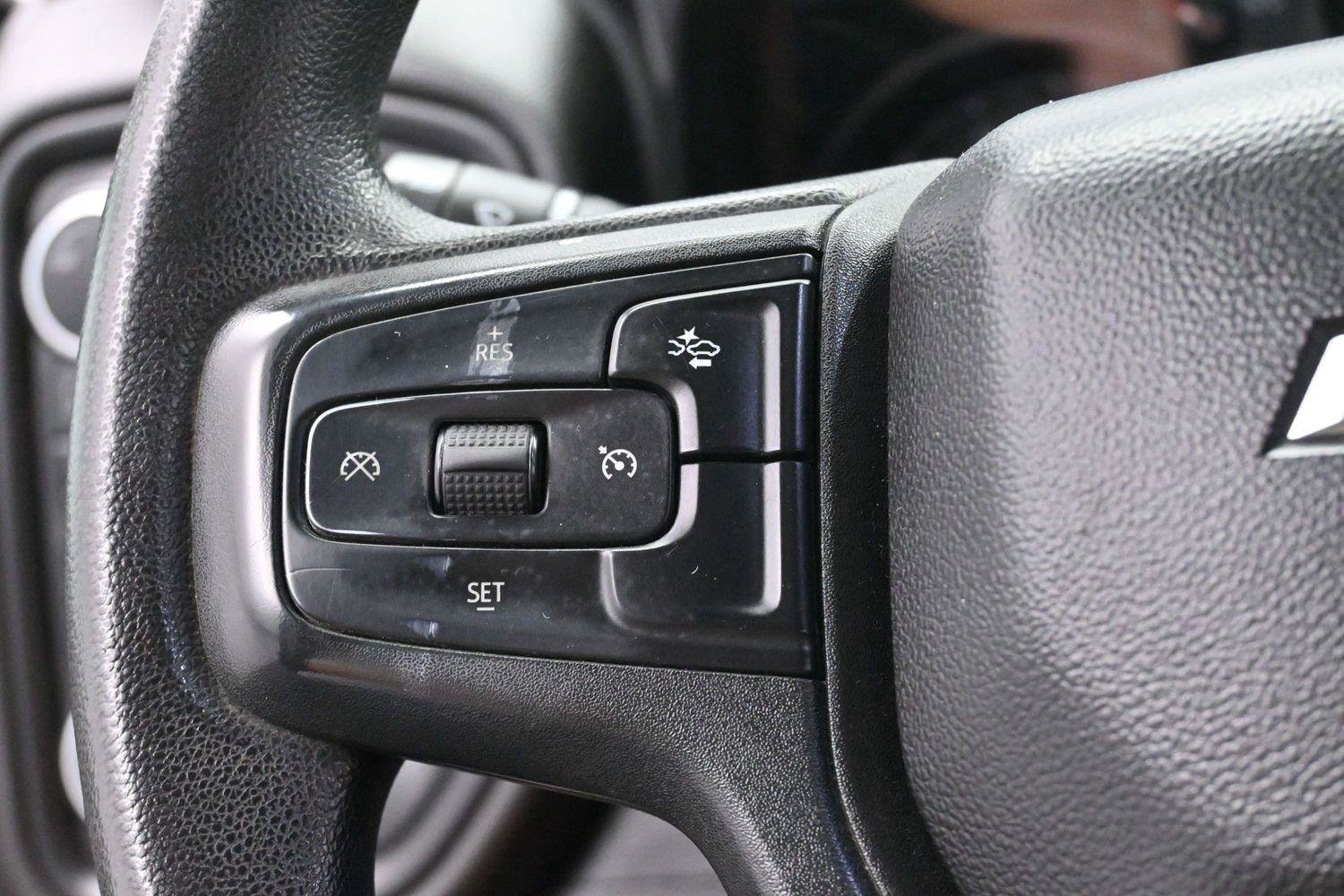 Used 2024 Chevrolet Silverado 1500 Custom AWD/4WD image 17