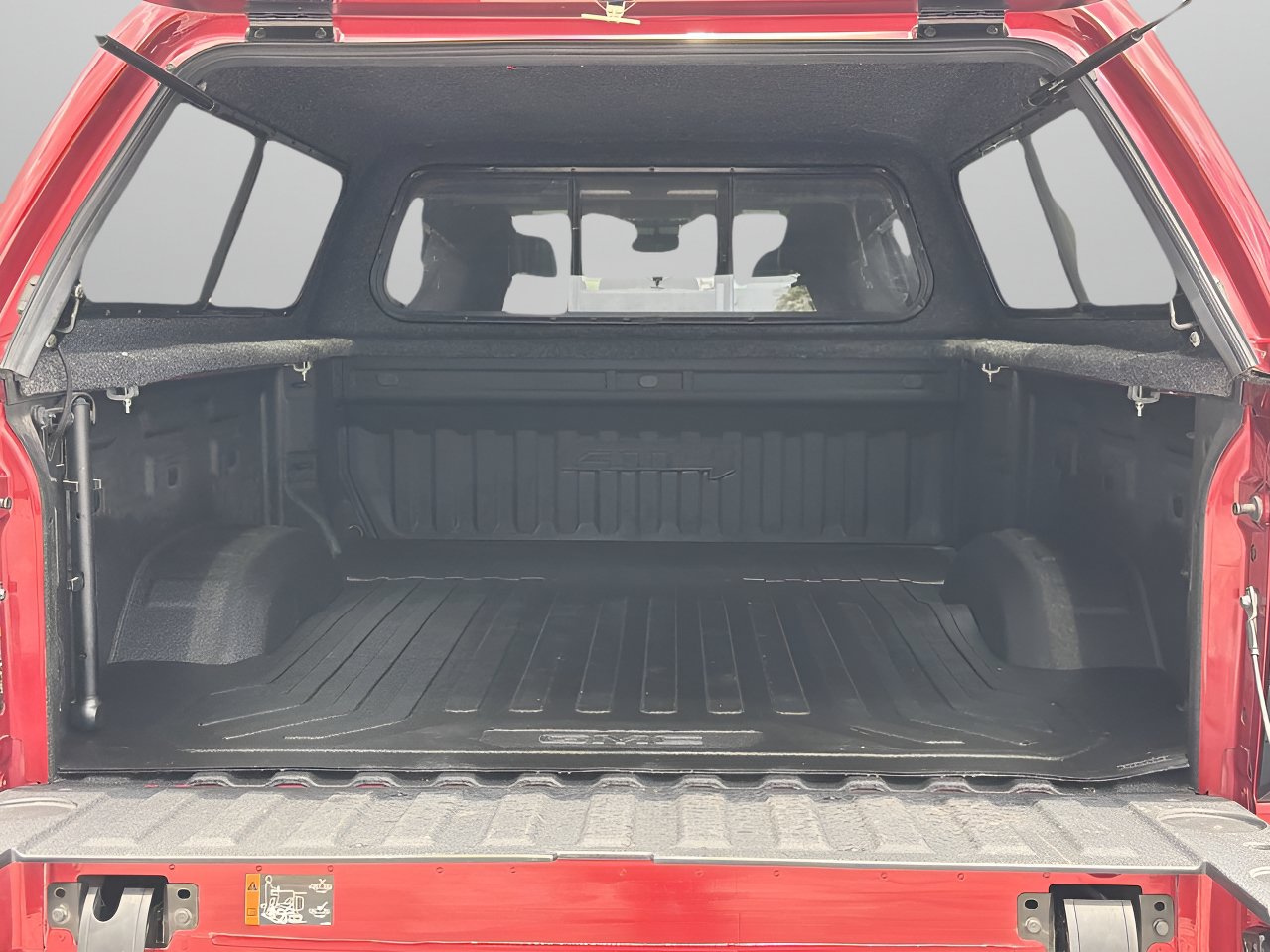 Used 2024 GMC Sierra 3500 AT4 w/ AT4 Premium Plus Package AWD/4WD image 8