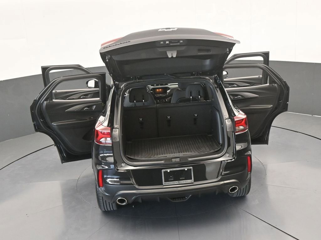 Used 2023 Chevrolet TrailBlazer RS w/ Convenience Package image 70