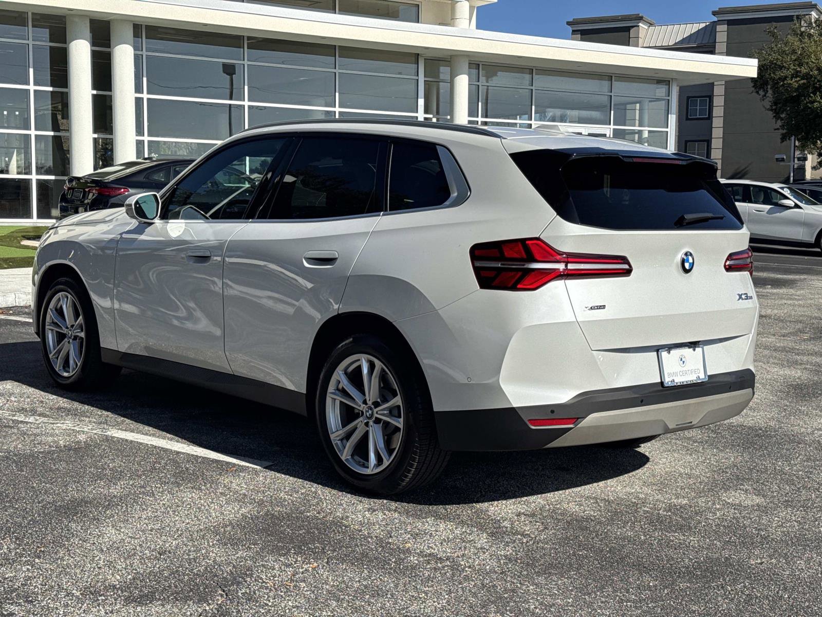 Certified 2025 BMW X3 xDrive30i w/ Premium Package image 6