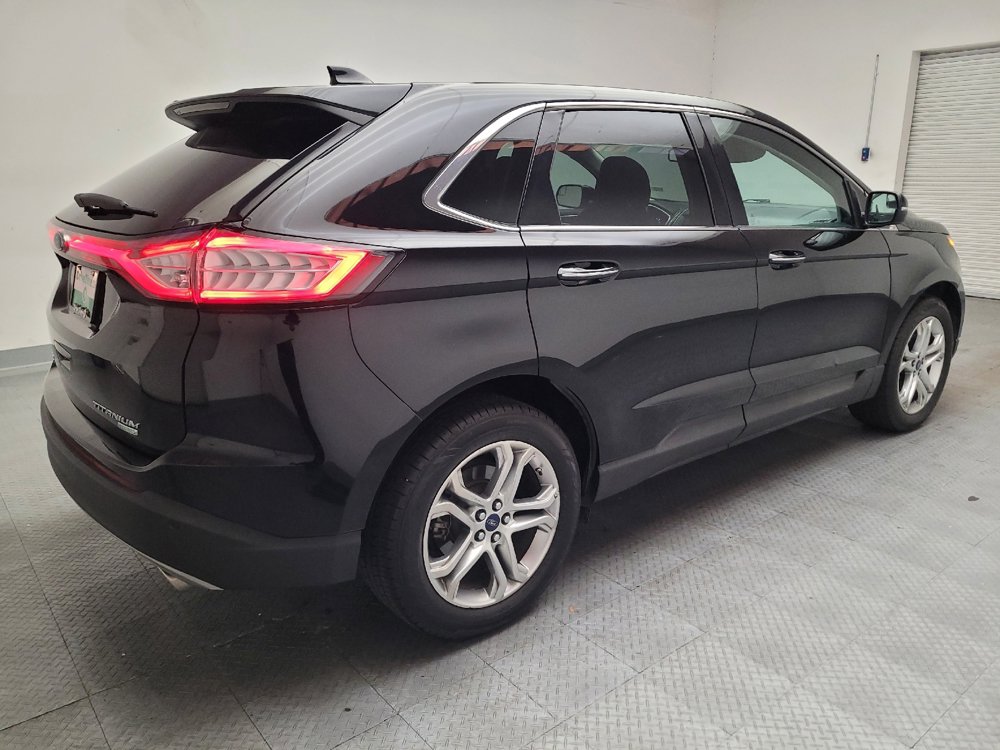 Used 2018 Ford Edge Titanium FWD image 9