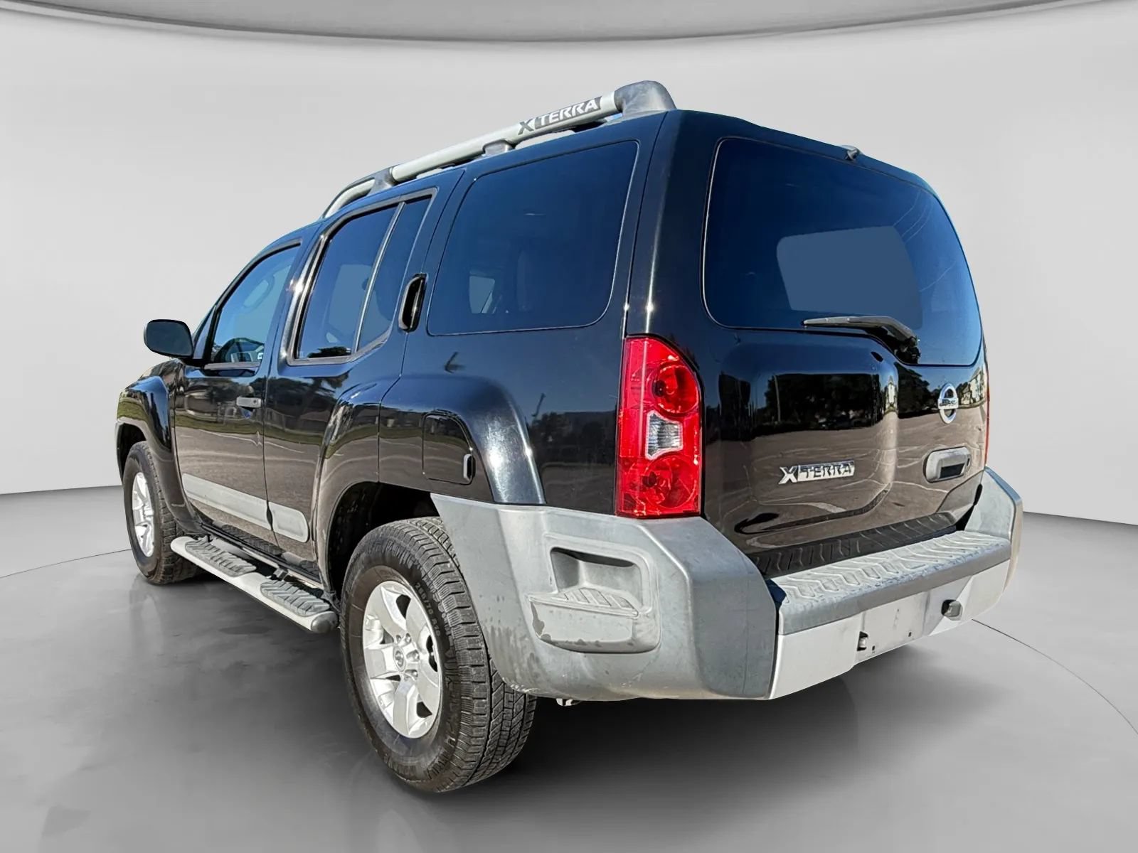 Used 2012 Nissan Xterra S w/ Value Package RWD image 3