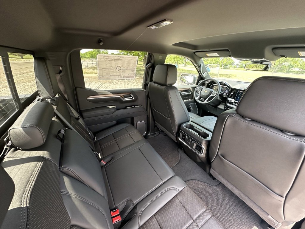 New 2025 Chevrolet Silverado 1500 High Country image 21