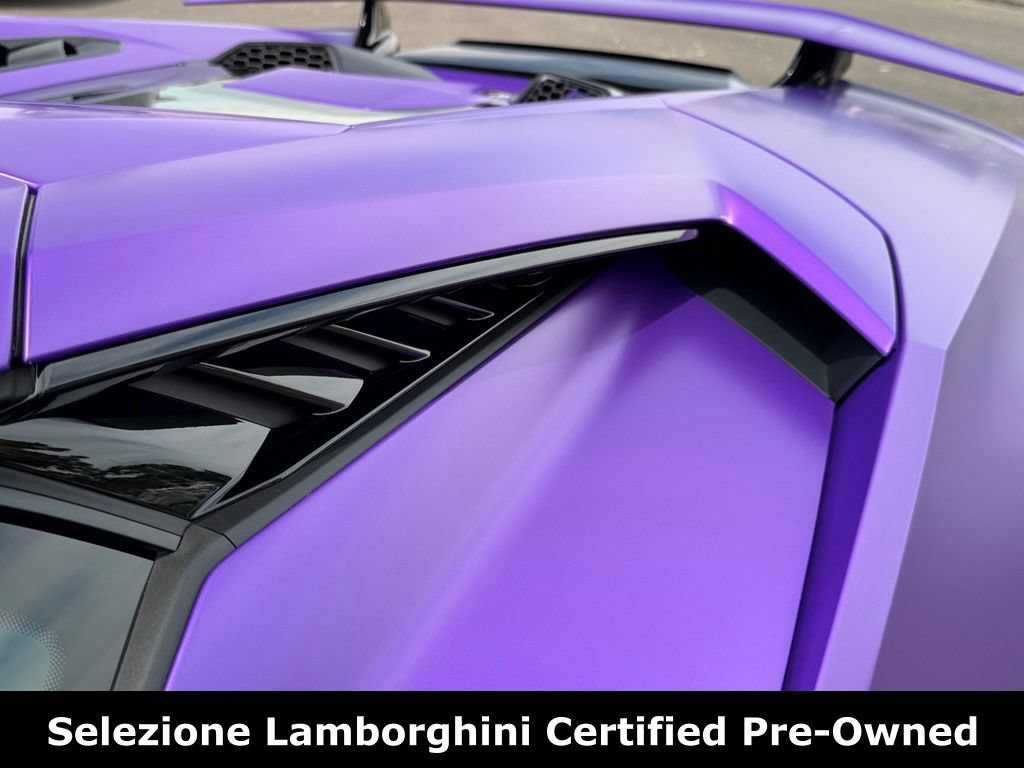 Used 2024 Lamborghini Huracan Tecnica RWD image 12