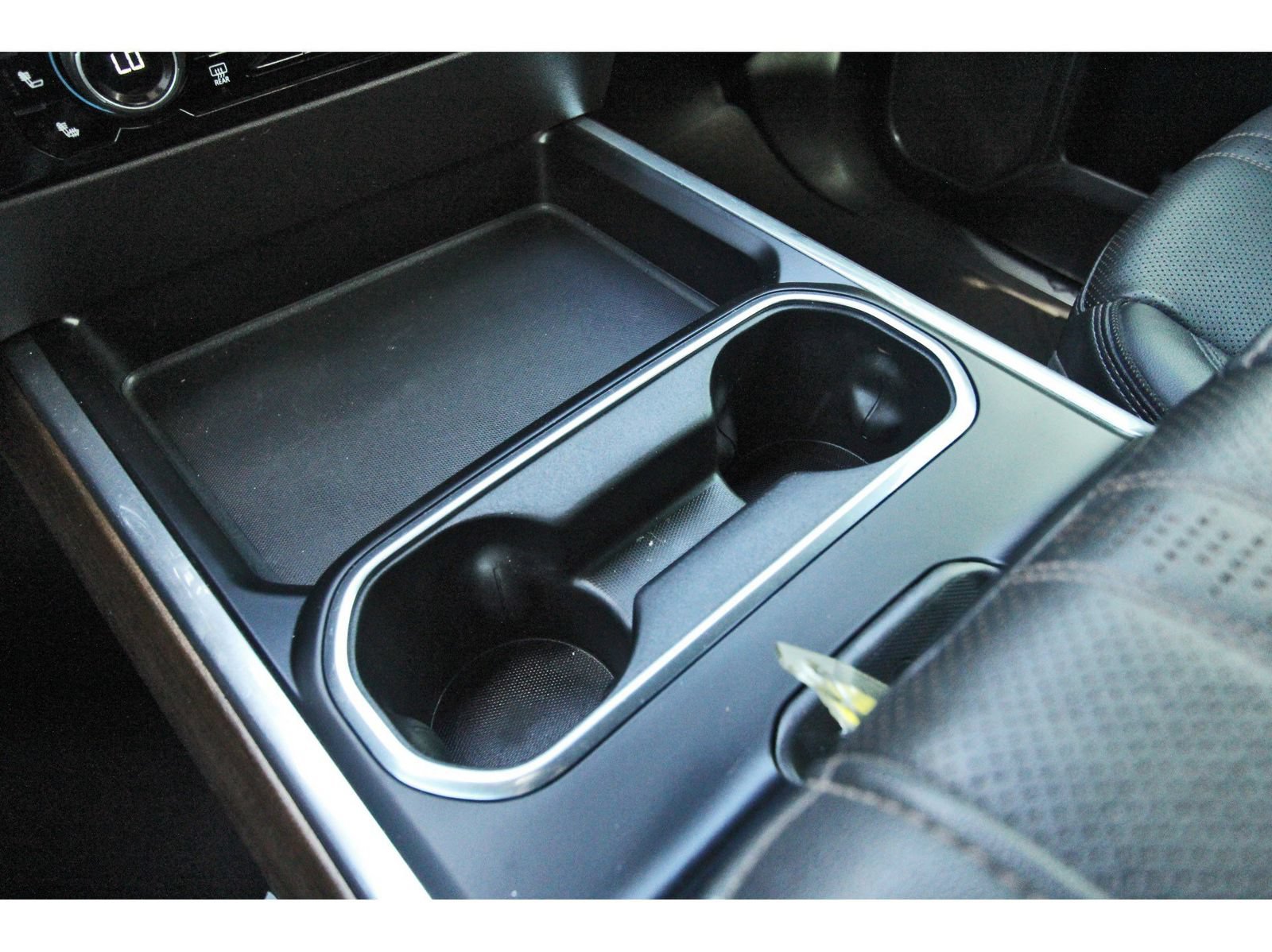 Used 2025 Chevrolet Silverado 3500 High Country w/ High Country Premium Package AWD/4WD image 30