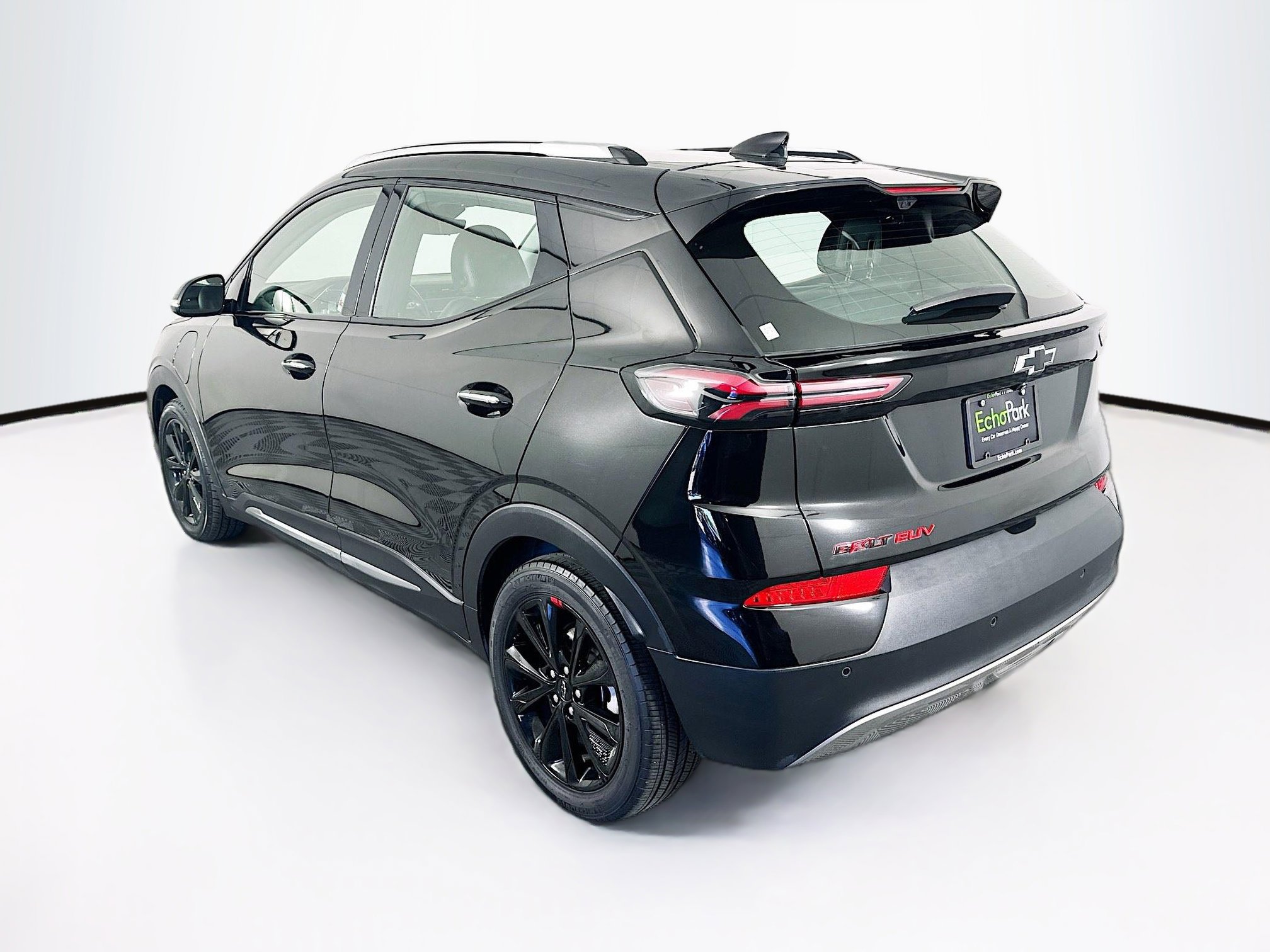 Used 2023 Chevrolet Bolt EUV Premier w/ Sun & Sound Package image 5