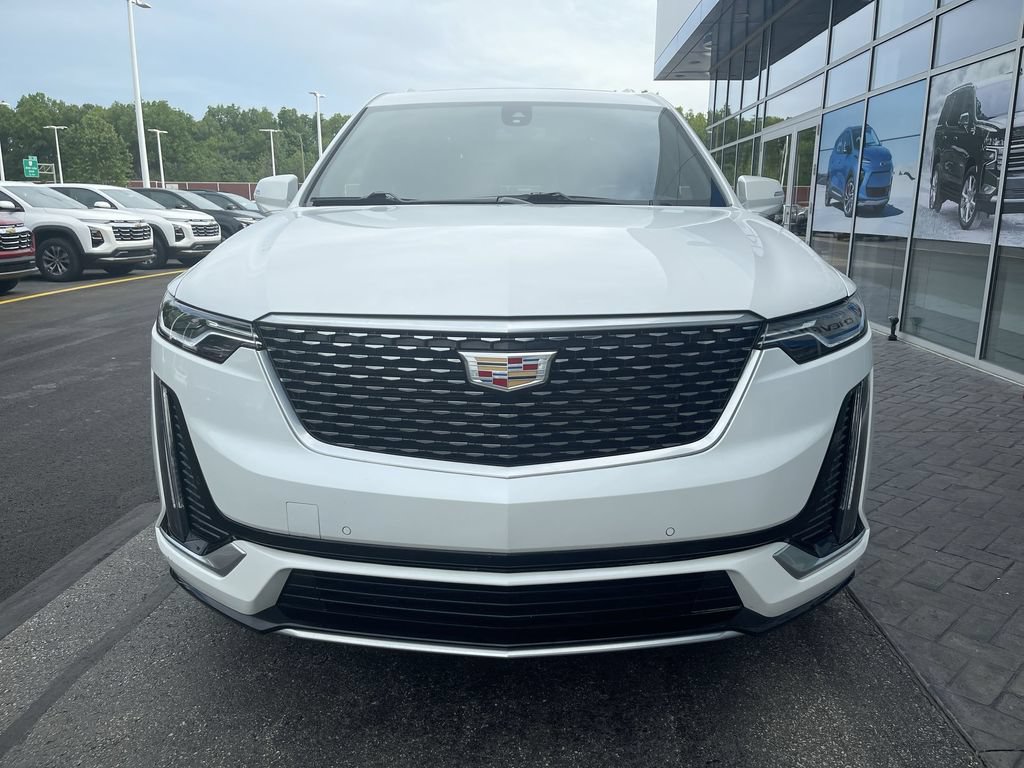Used 2024 Cadillac XT6 Luxury w/ LPO, Floor Liner Package AWD/4WD image 31