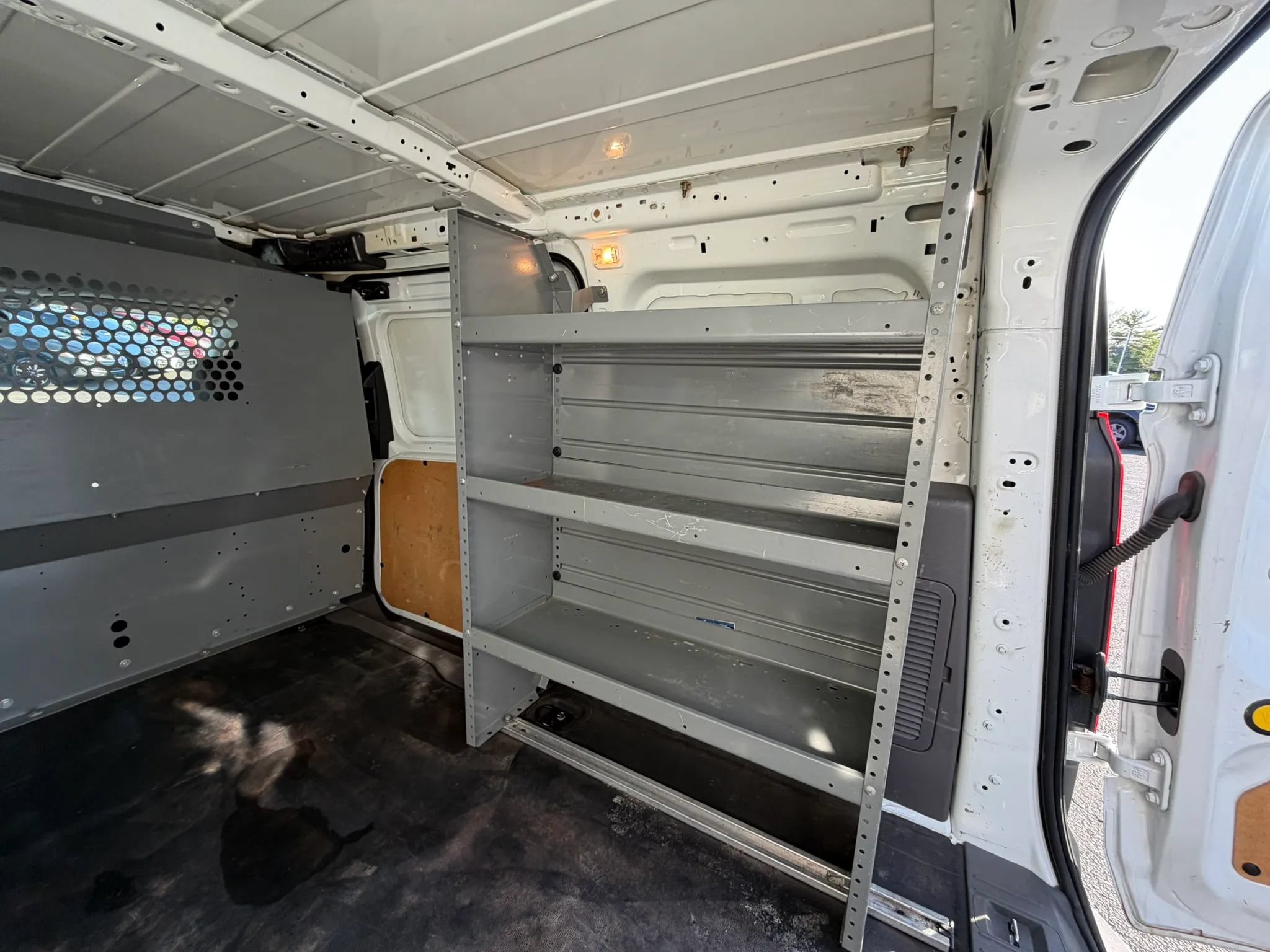 Used 2019 Ford Transit Connect XL FWD image 18
