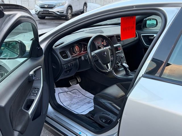 Used 2018 Volvo V60 T6 Polestar image 14