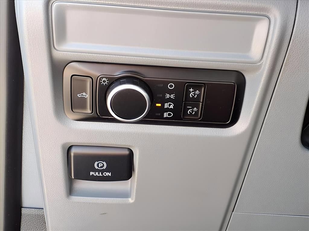 Used 2023 Ford F150 XL w/ Trailer Tow Package image 16