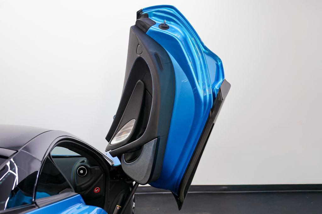 Used 2025 McLaren GTS image 24