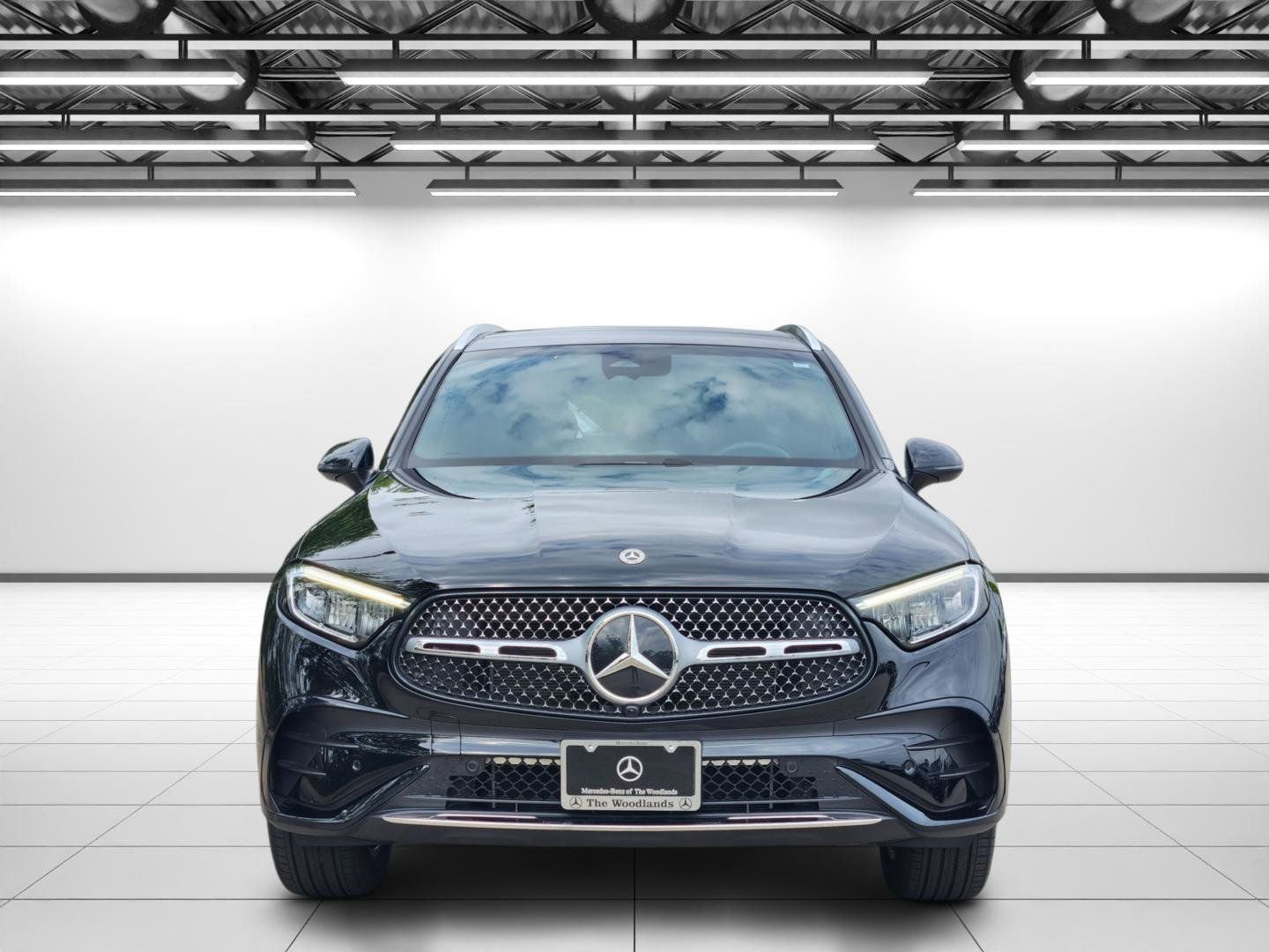 Certified 2026 Mercedes-Benz GLC 300 4MATIC image 4