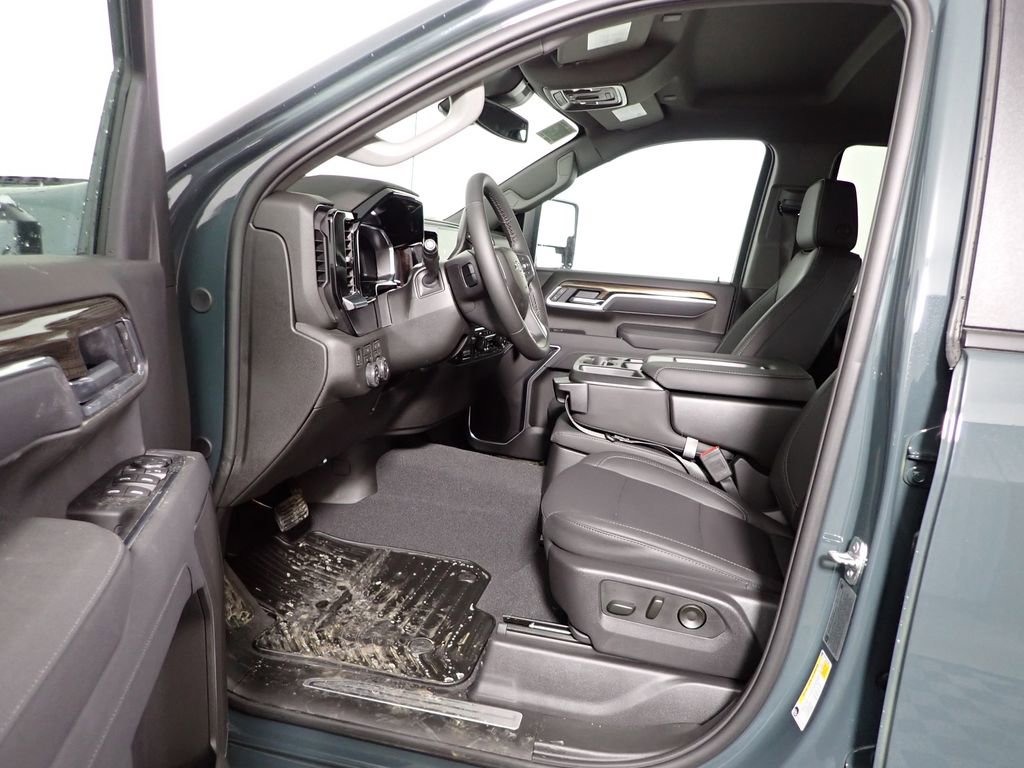 New 2026 Chevrolet Silverado 2500 LT w/ Trail Boss Package image 17