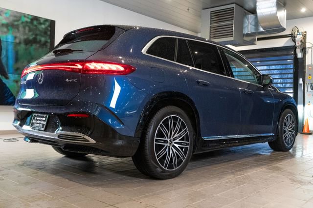 Certified 2023 Mercedes-Benz EQS 580 4MATIC SUV image 8