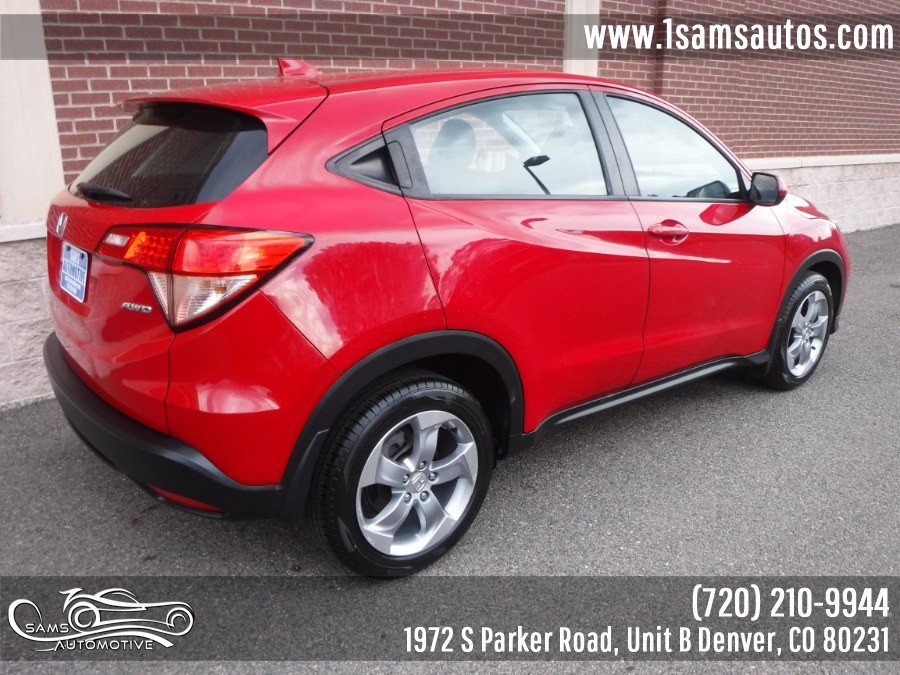 Used 2018 Honda HR-V LX image 3