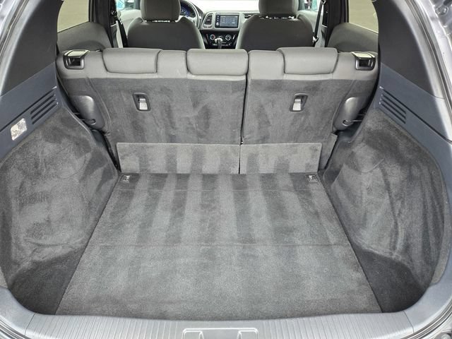 Used 2022 Honda HR-V Sport image 9