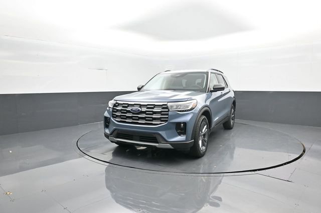 New 2026 Ford Explorer Active w/ Active Comfort Package image 3