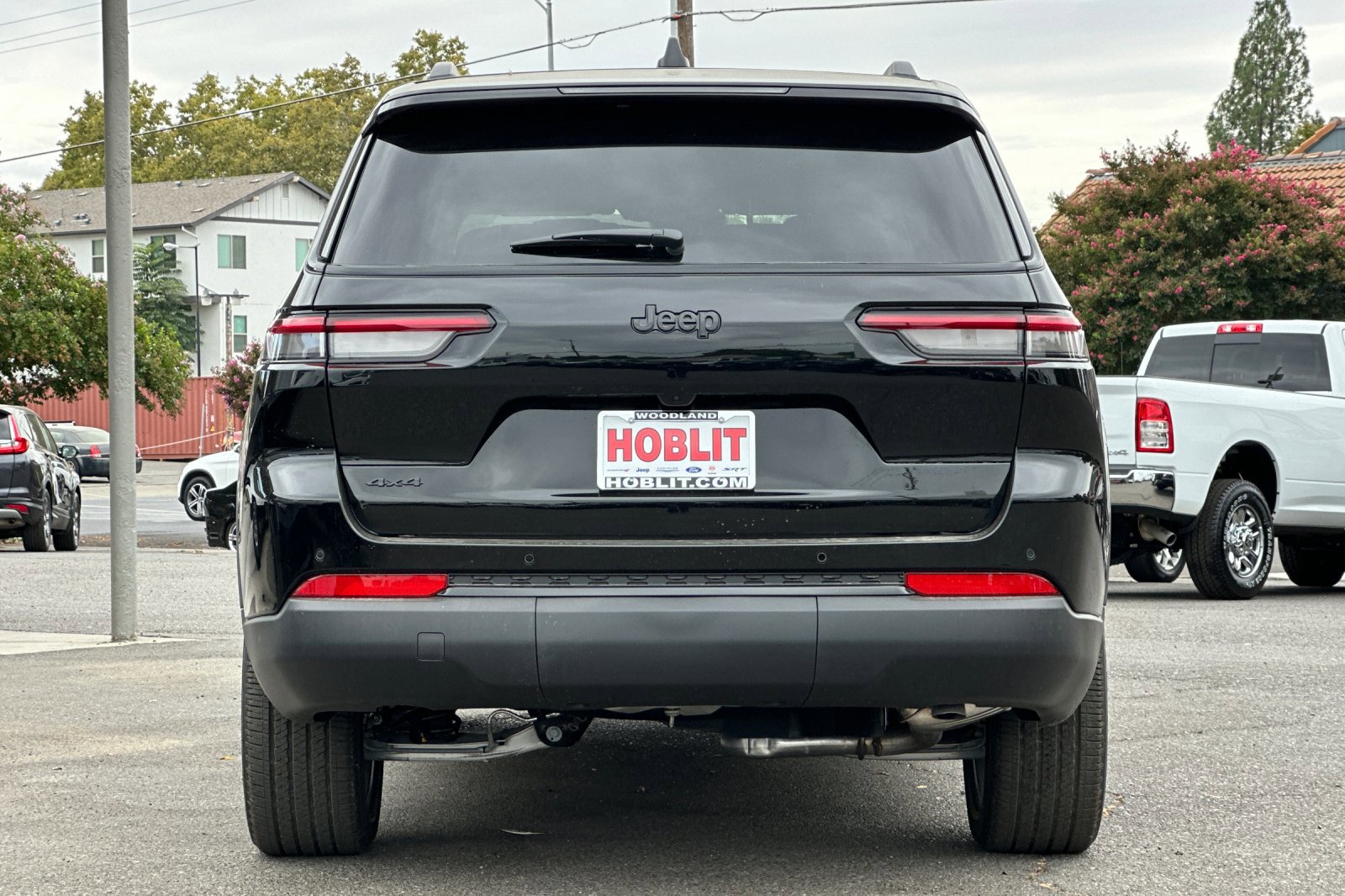 New 2025 Jeep Grand Cherokee L Altitude image 4