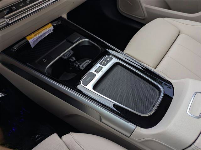 Certified 2026 Mercedes-Benz GLB 250 4MATIC image 12