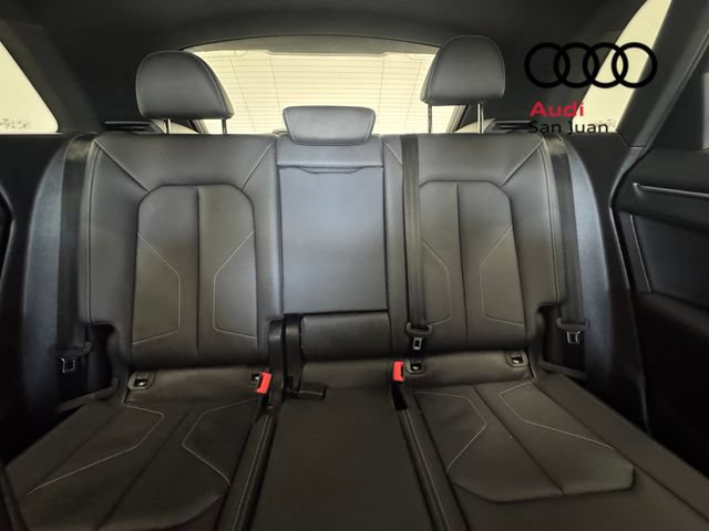 Certified 2025 Audi Q3 2.0T Premium w/ Convenience Package AWD/4WD image 14