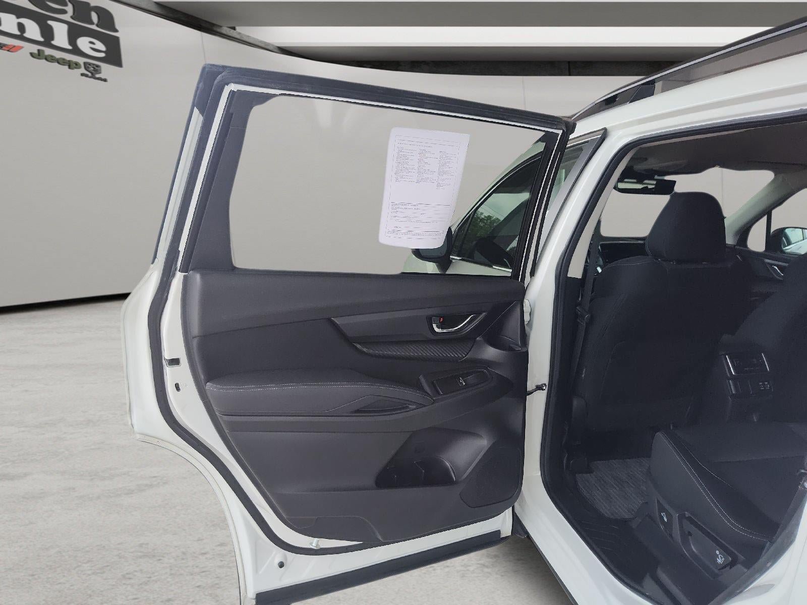 Used 2025 Subaru Ascent Premium AWD/4WD image 8