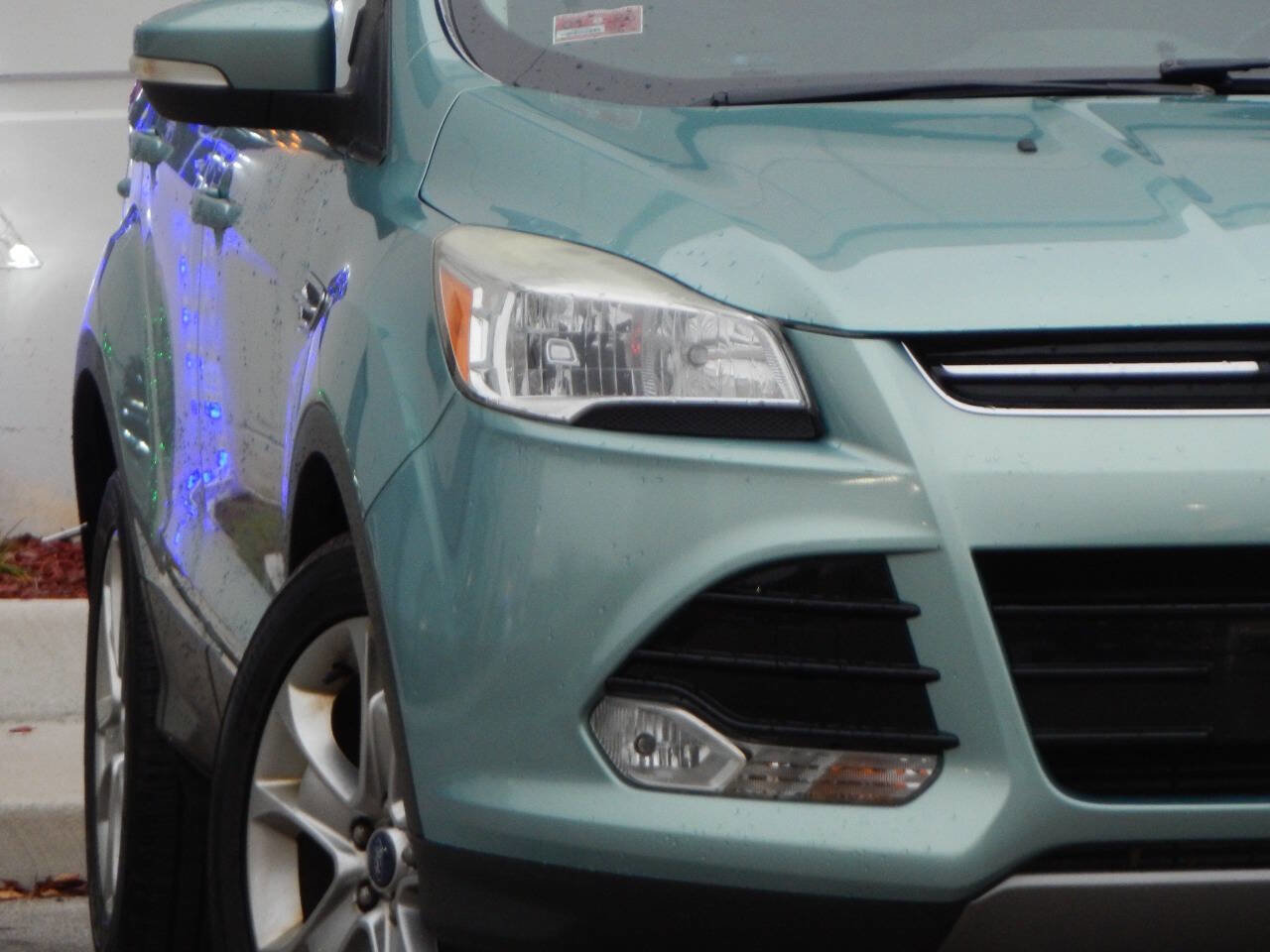 Used 2013 Ford Escape SEL image 1
