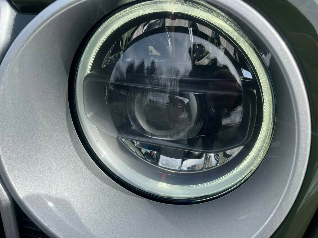 Used 2024 Jeep Wrangler Unlimited Sahara w/ Dual Top Group image 12