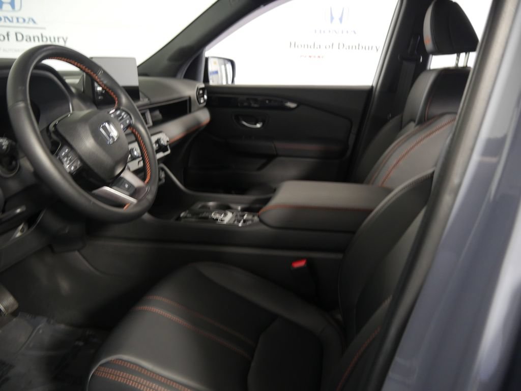 Certified 2025 Honda Pilot TrailSport image 14