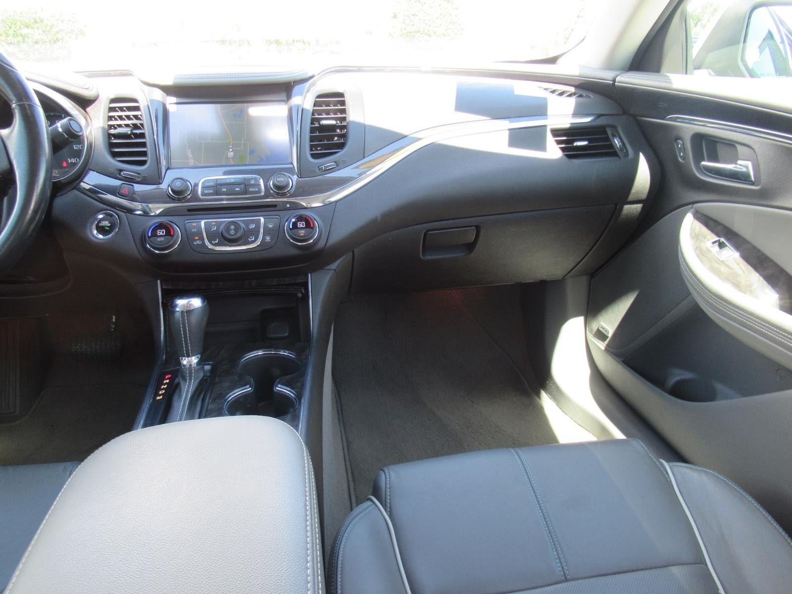 Used 2014 Chevrolet Impala LTZ FWD image 14