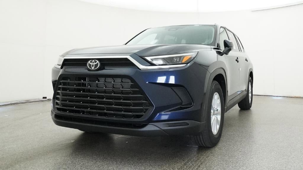 New 2026 Toyota Grand Highlander XLE FWD image 32
