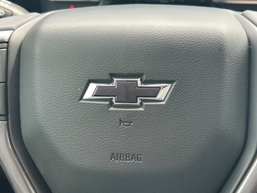 Used 2026 Chevrolet Silverado 2500 ZR2 w/ LPO, Dark Essentials Package AWD/4WD image 39