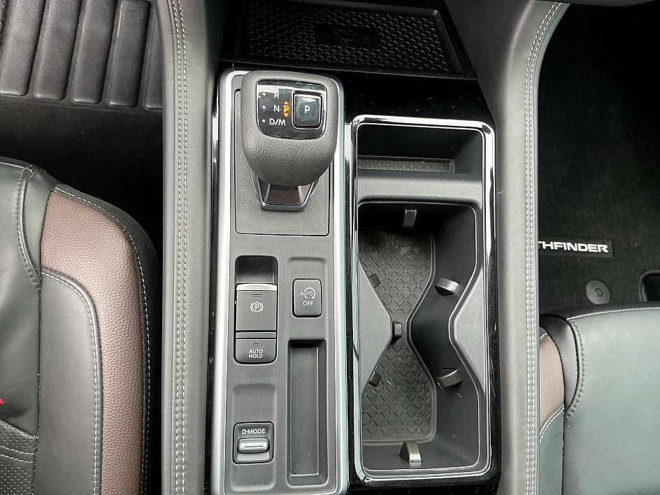 Certified 2024 Nissan Pathfinder Platinum w/ Cargo Package image 21