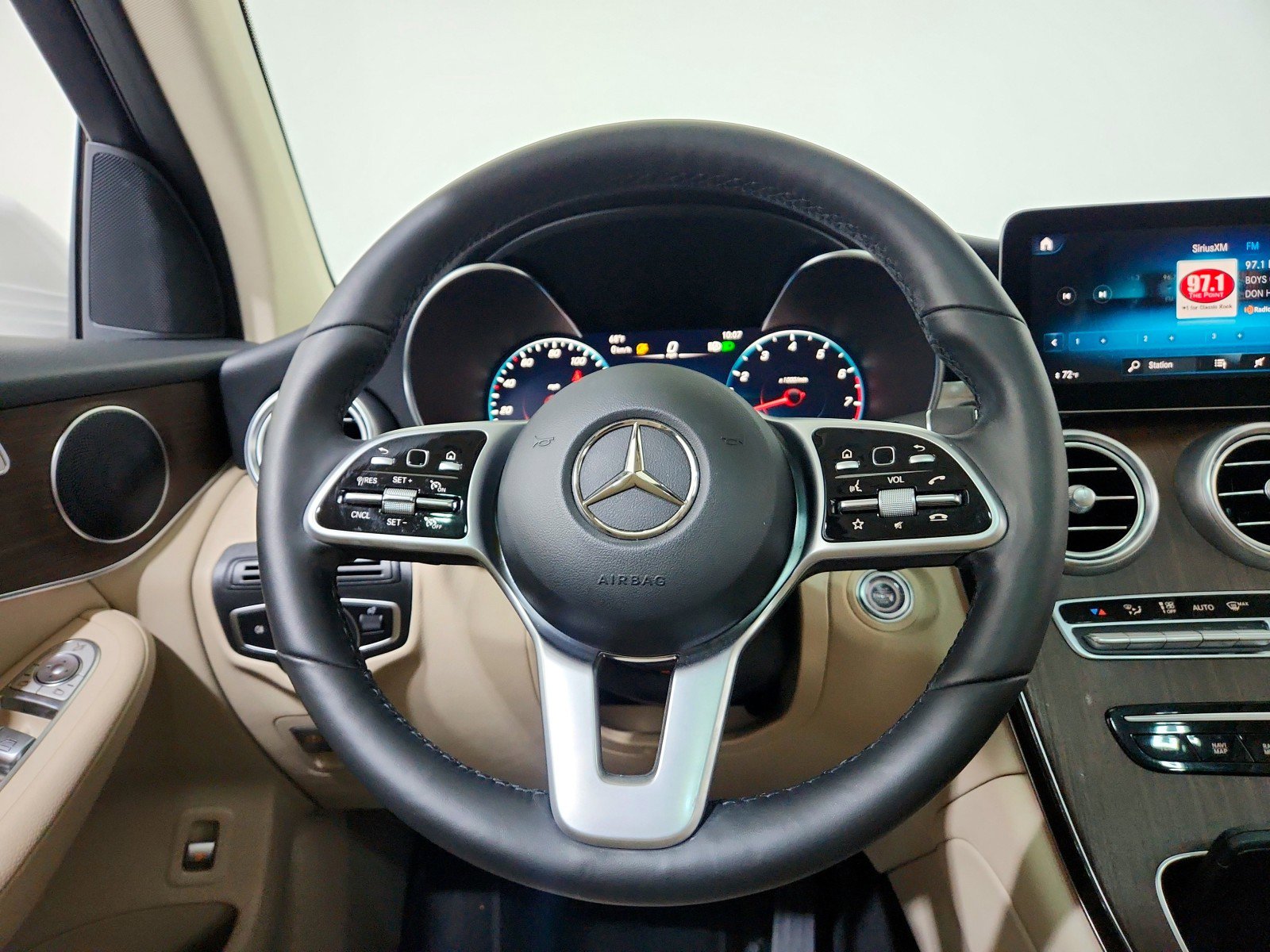 Certified 2022 Mercedes-Benz GLC 300 4MATIC image 25