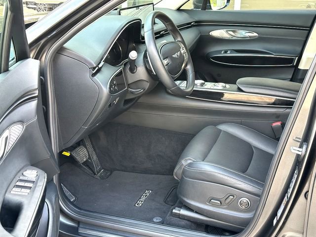 Used 2025 Genesis GV70 2.5T image 10
