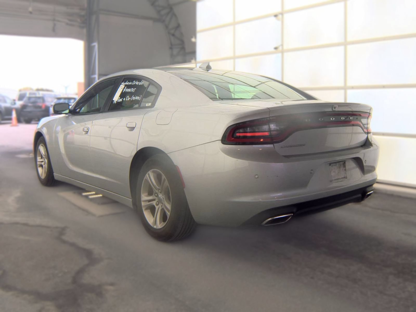 Used 2023 Dodge Charger SXT RWD image 4