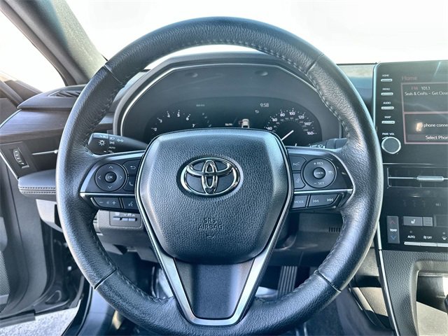 Used 2022 Toyota Avalon XLE w/ Moonroof Package image 11